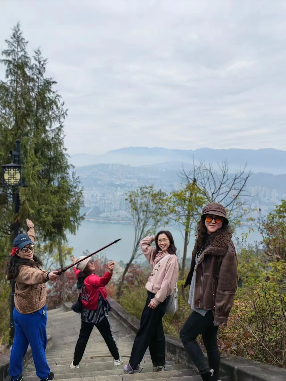 fe00f63fc55d15d3d9bbf06f9bad217