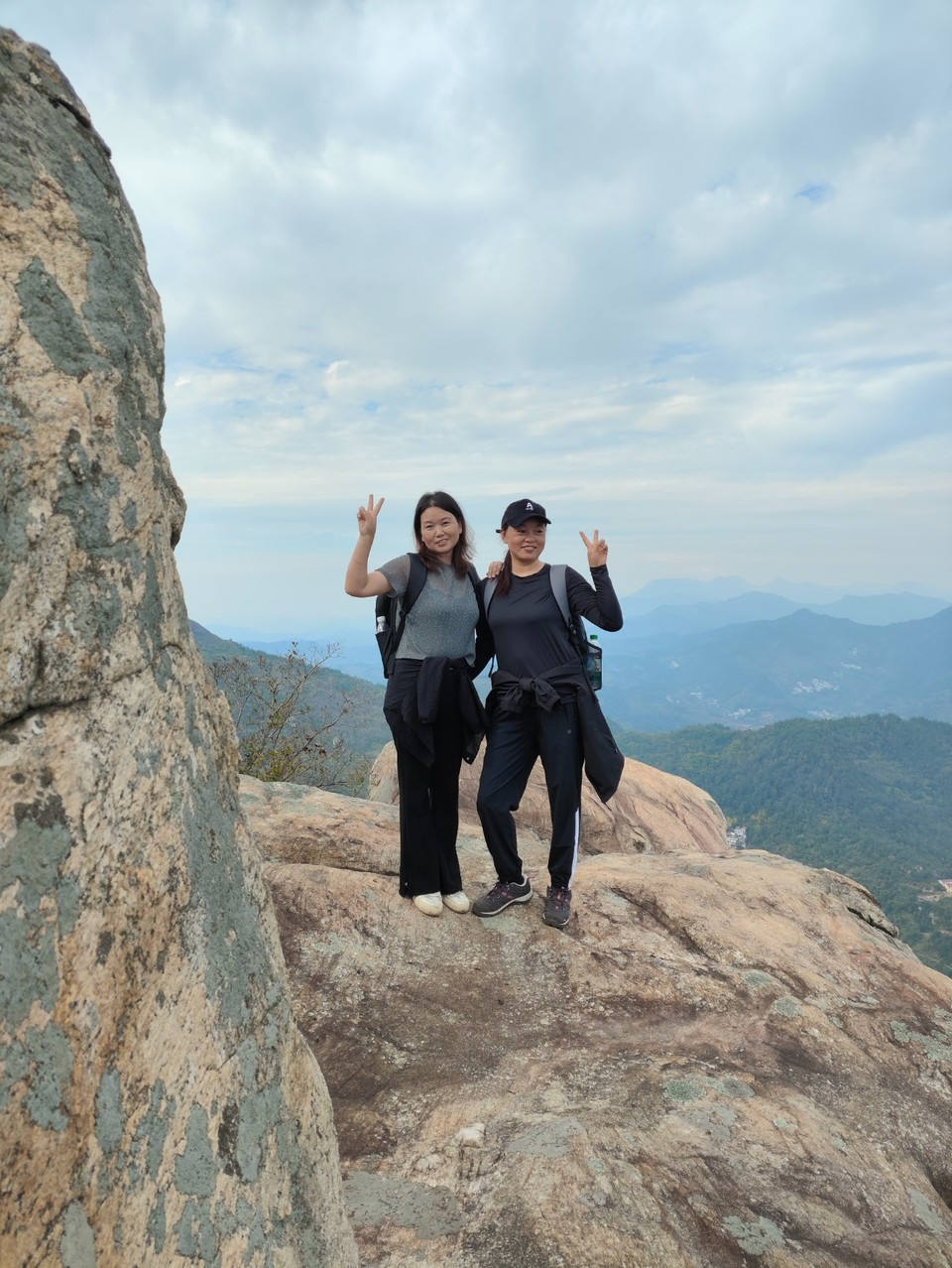 mmexport1730123968408