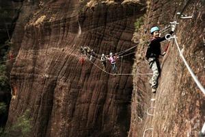 （第五期）16-7-23、24江西探索原始丹霞地貌+飞拉达体验两日行