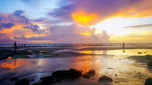 【5月16-22日】“一路向海 自在涠洲”一起探秘中国最年轻火山海岛(涠洲岛、跨国德天瀑布、明仕田园)2+1豪华大巴