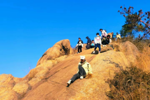 【3月15日】徒步登山 黄陂桃花寨徒步登高一日游 