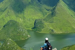 【10月2-7日】广西徒步：剑龙山--浩坤湖--天坑地心之旅徒步穿越