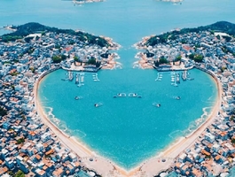 【2月18-23日】打卡小众浪漫海岛赴一场海边之约-东山岛，潮州古城，南江土楼6日游（2+1豪华旅游大巴） 