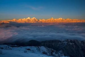 【华尖山元旦两日游】行到水穷处，坐看云起时！