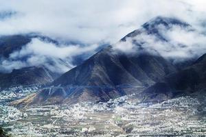 【金川梨花】 一夜春风醉川西，动人心魄的人间仙海!