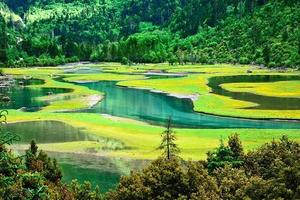 【五一节莲花湖】藏在深山中的天堂营地，野生温泉，草原湿地应有尽有！