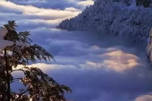 【春节瓦屋山天天发团】邂逅银装素裹的最美座山，感受雾凇、冰挂、高山湖泊、兰溪瀑布的冰雪嘉年华！