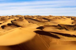 【国庆-腾格里沙漠】9.30-10.3， 游览永泰古城，邂逅黄河石林，体验沙漠轻奢露营徒步