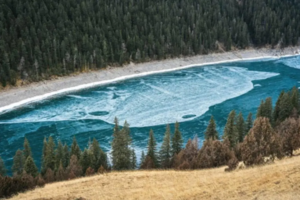 【春节纯玩-金川情人海蓝冰2.12-2.14】 坠入峡谷的眼泪，上天遗落的翡翠明珠！