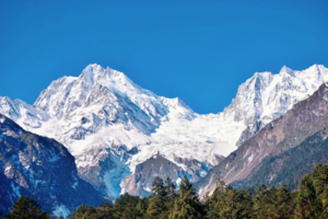 【端午节-海螺沟+雅家情海2日游】邂逅贡嘎环线的天然资源宝库，寻觅深藏在深闺的绝世美景！