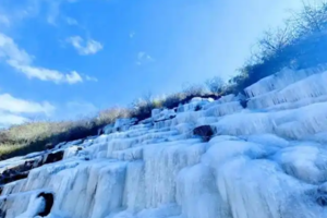 【1月11日-云上巴布纳的蓝色冰瀑布】徒步云上巴布纳的冰雪世界，摄影隐藏在古羌寨大寺村的巨型冰瀑布！