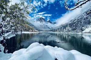 【春节-毕棚沟一日游天天发团】雪山、湖泊、冰川、瀑布一体的冰雪世界，银装素裹的美丽森林，川西小瑞士的冰雪奇缘！