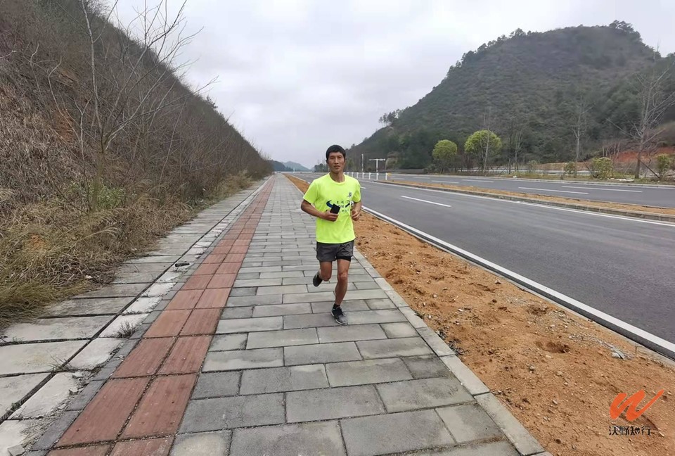 Y_Tm7F0FIyl9DqKyJrlgbRJ9Ifb5s5f9tVmMWBfgDOXb7sixaEA0R5VkoGPkV5aA