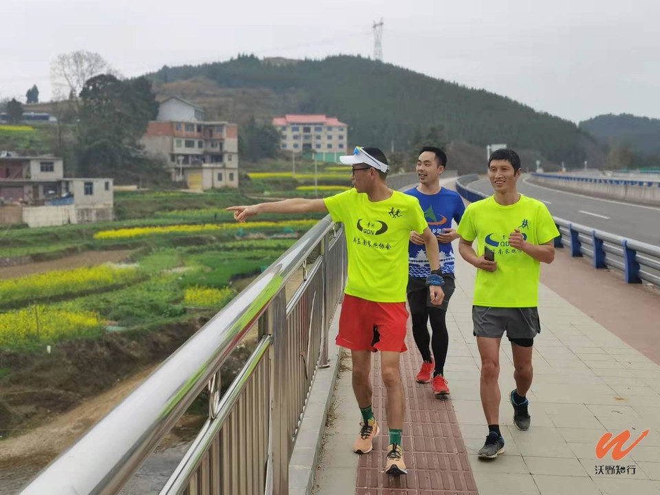 Y_Tm7F0FIyl9DqKyJrlgbcq5SSoBt2Gk9i8G-MQpspM_deJH19pnVXAUnAtu3Ind