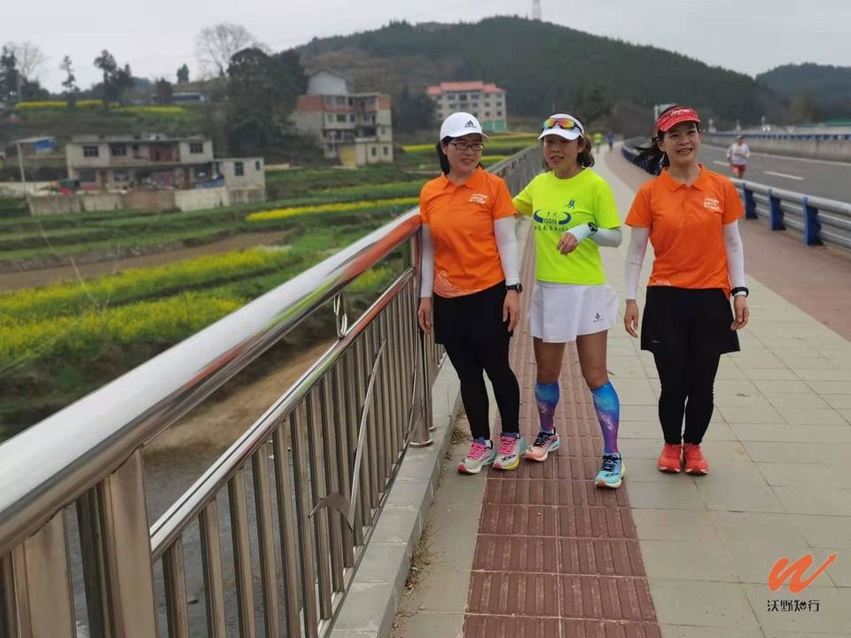 Y_Tm7F0FIyl9DqKyJrlgbVeZ-kX08m7jYRrl8tli3JyPoB-UfYHnBLhCYB1VVQWF