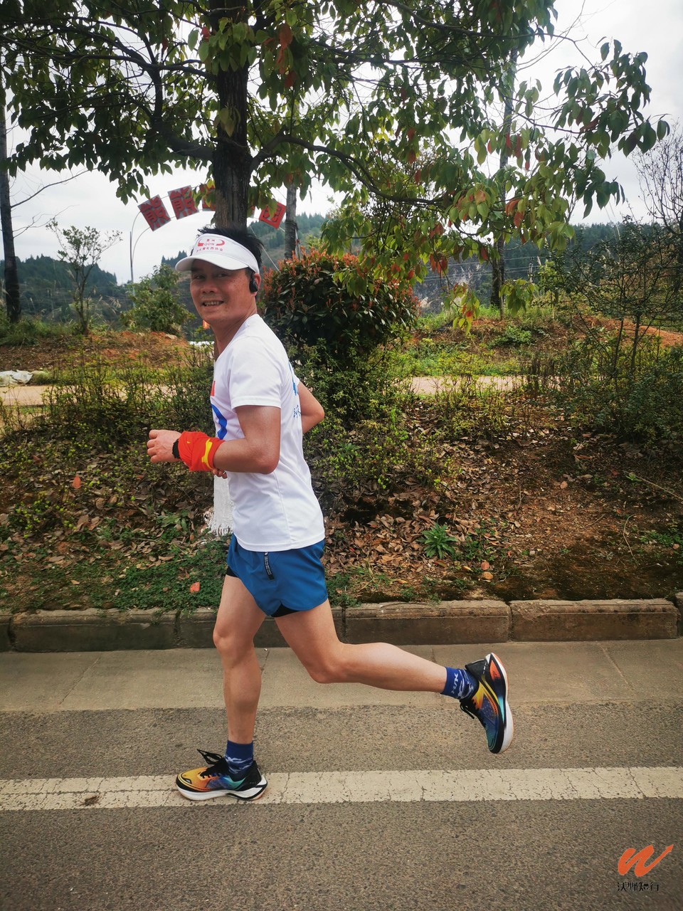 HOrtKcZuccDlUF7tYEghM-H884-3isv8hZHTNlXHH4tyXDoNlc0WTxgLaQAug7rF