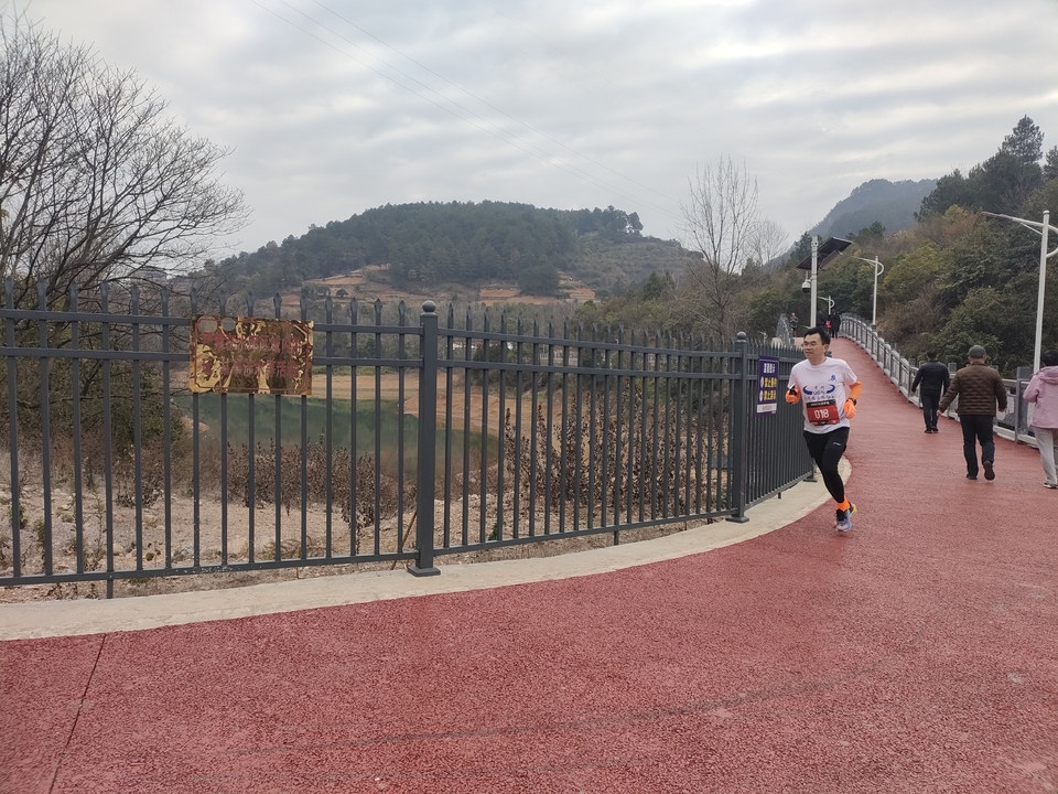 zqsN_R3f0Gu2dv1G57uLiB1u685CRvVeQzhZp86KnUVXEvCZbMNPSsLE5woqJyaV