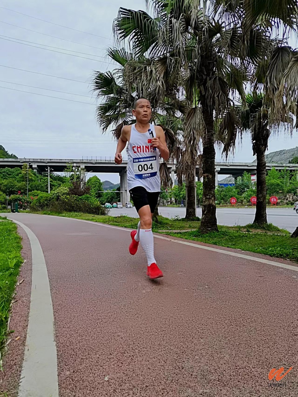 LkGJN0XAMz6mr7UGkvuGtKzJyuKWzxBlhLVJW01ime11kkpMGj8hvfJKDqjXyDg4