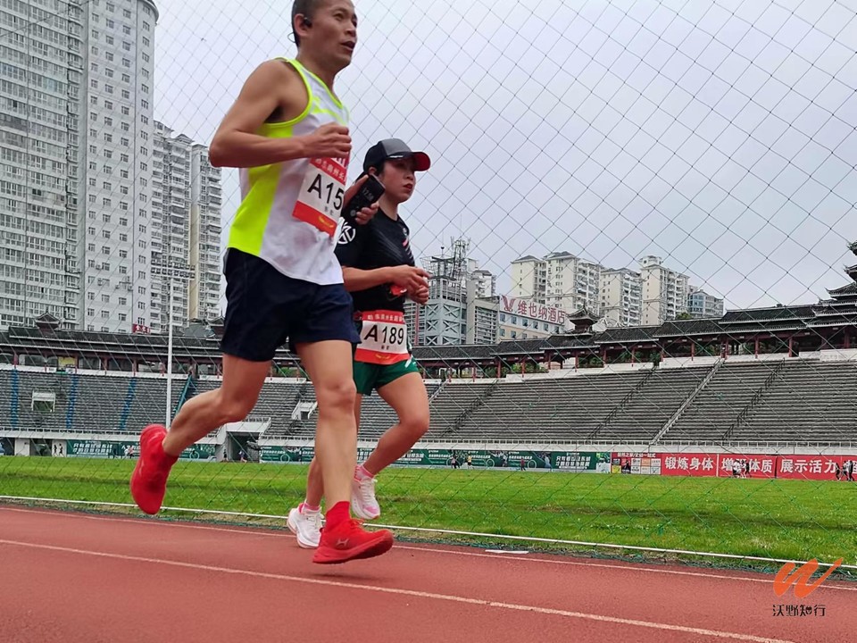 fTnN8yG1IFuoJyCpx5YVE69gBsqiG0tIJcvK-vW8l3apCQHtJE7CbXSCfUGp2YBH