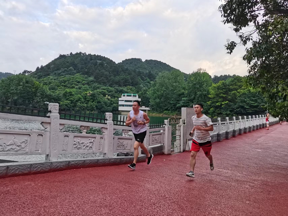 qMVgvEm-v5k7tgbXvfrrtNfzWiK8rnrhqPxbsxKyWpK0SWWu2AhkfAaqkIpSWI6H