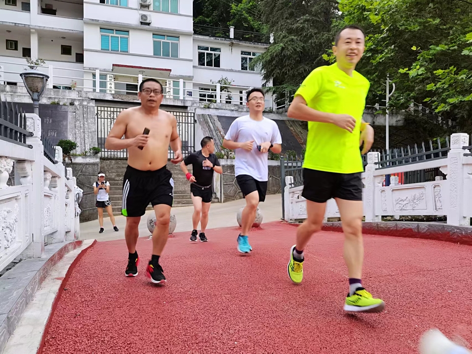 qMVgvEm-v5k7tgbXvfrrtDSwBbJpSncUjk2Wfm0kbrsKts0_HSBujAzePp8OTu1t