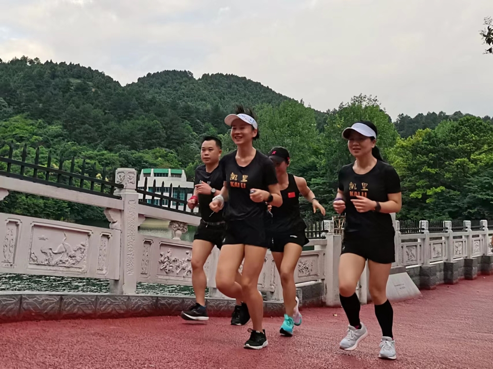 qMVgvEm-v5k7tgbXvfrrtBWH8oUXnZxEpUKrnzjfWOXsiKUeU6P5fendTTh7MaLz