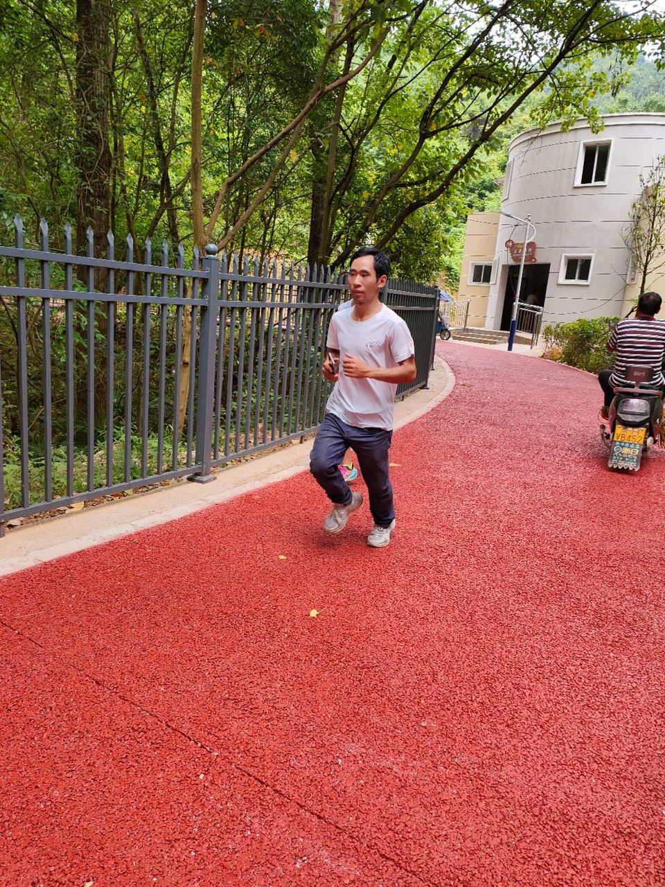 WuMfgZvddO4mNGgf_H1PLGRKw8cOm56PYETWwt47QS_o2PhdMzsYASkSHQtiRvb-