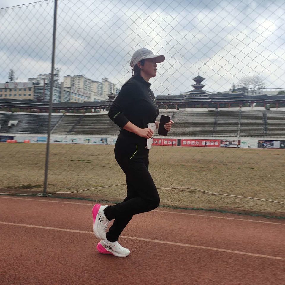 JDvRE6U0joMVn0PoH7PSBEemLS2hcsFYHT2XTmZeyalvbrBVYisYmCHwNYWCQr0V