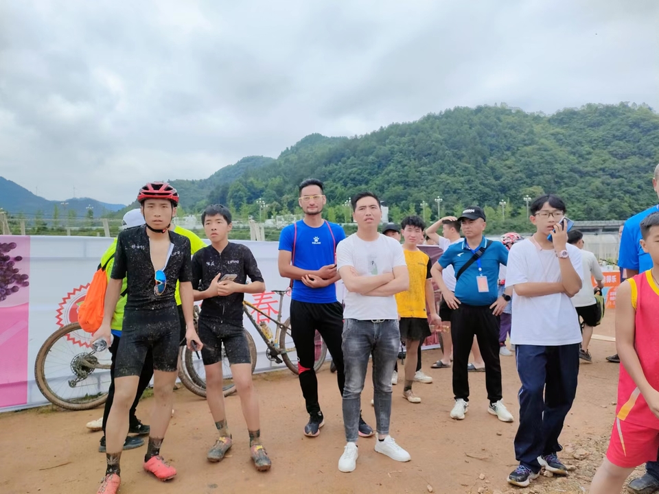 JW7JR3_0Kbc9O0abE_aqRBVHVIKsHVZoPxrHk9Bc4wrpDtyAzxRQmiPK0WOqk4nz