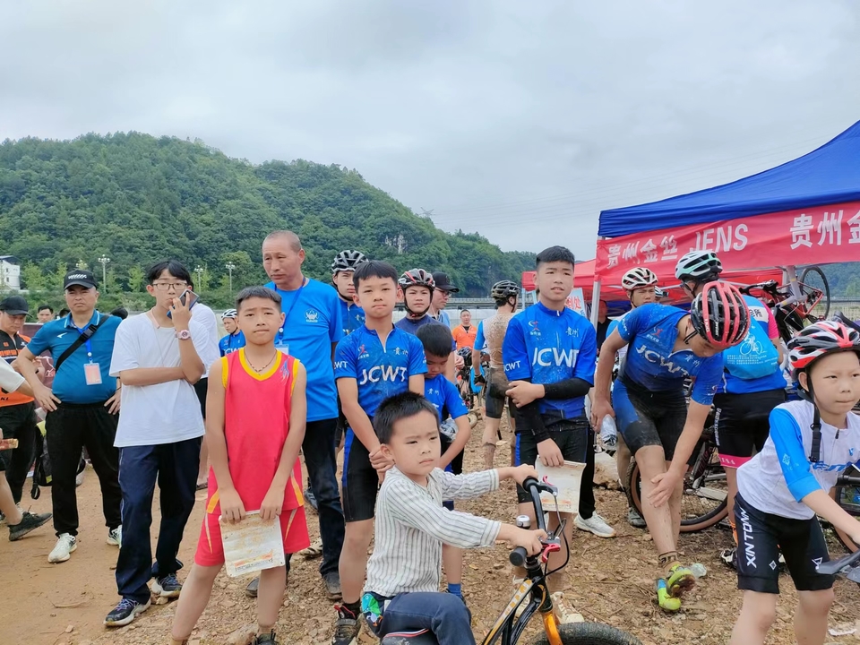 JW7JR3_0Kbc9O0abE_aqRE2IvmJ1GKO3B3PErDl7S7gNTzaFD7SAq0KjqVQtKtzD