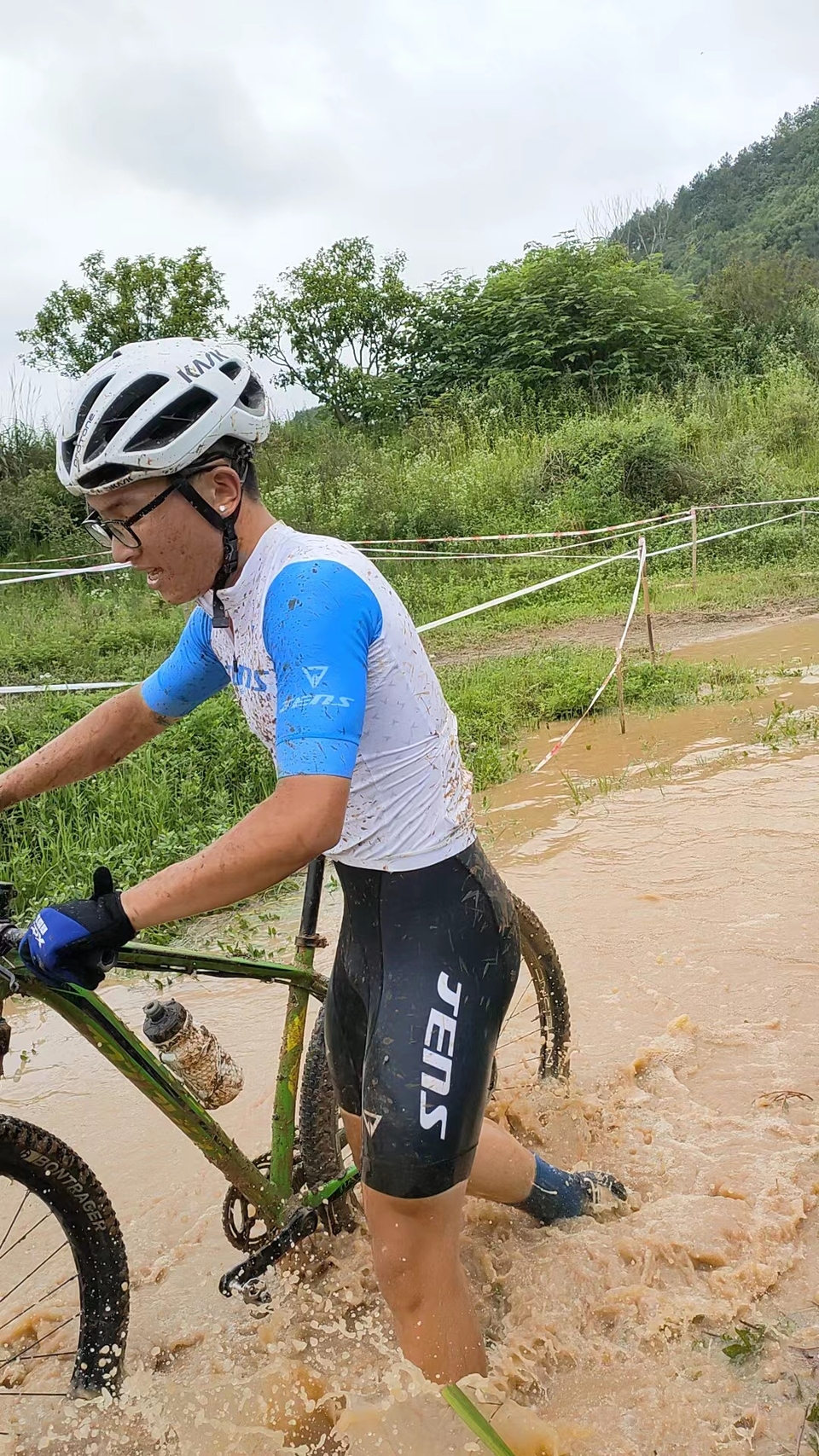 JW7JR3_0Kbc9O0abE_aqRCk5voII2vt-uVnzZF4Gd6rLzbQskkvcw6DR-G0jI1Dx