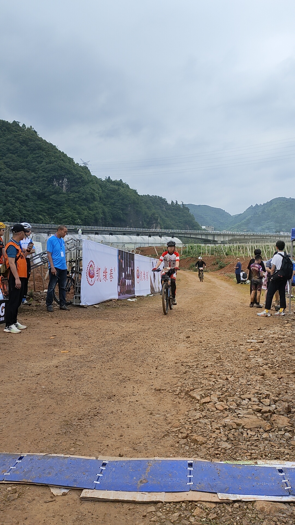 W2YnR2skVXRQskqp12BBamXdXYbRo8BIQD2INfZokuQaJphRt2s7Hirj2gFg7dOC