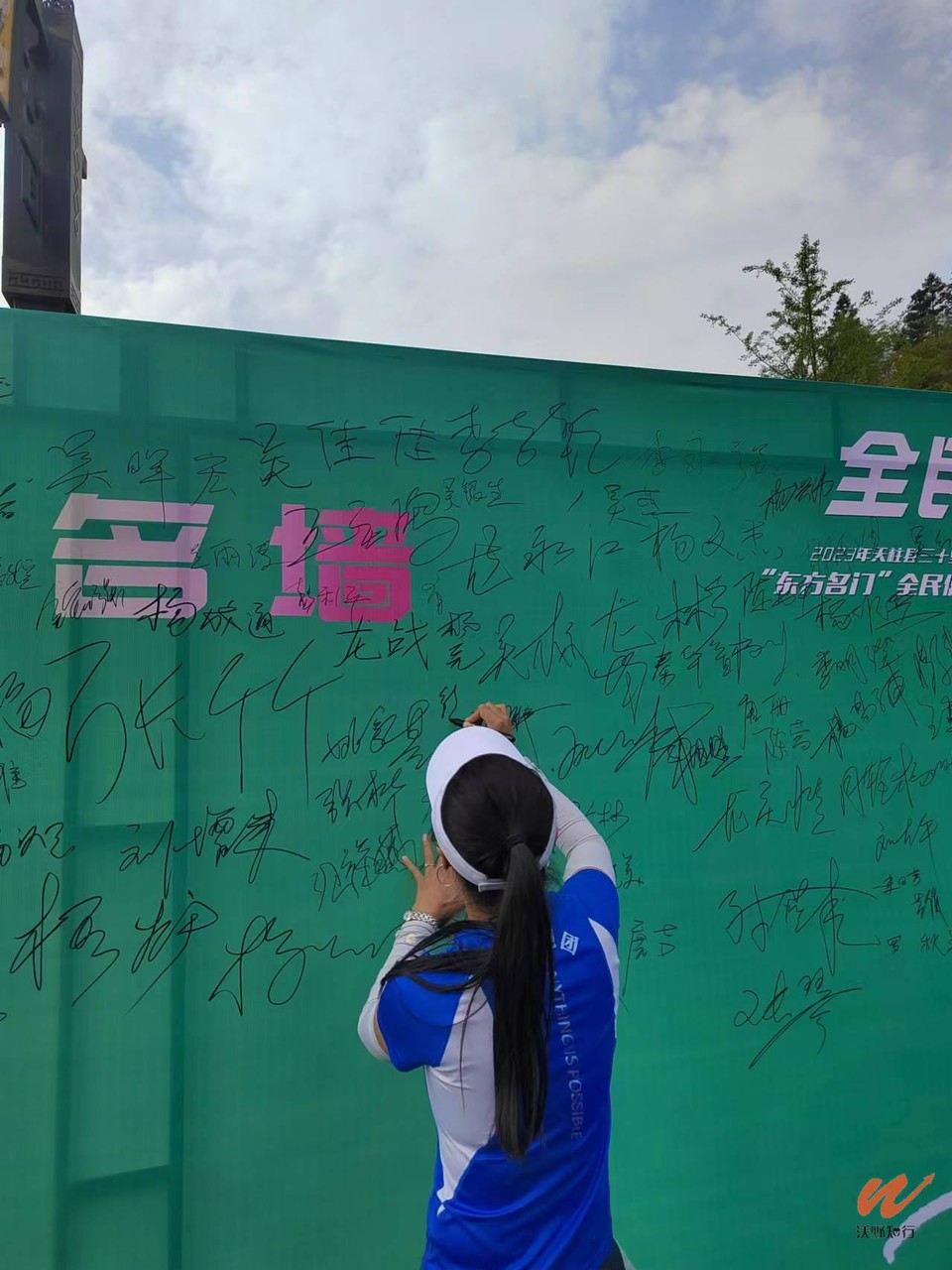 AvgfSliPkwUww0iYuvMWXEaj_nAQm0Ou3IGLPmal71HhD_Gg5g0Aq8zd53jpwHAT