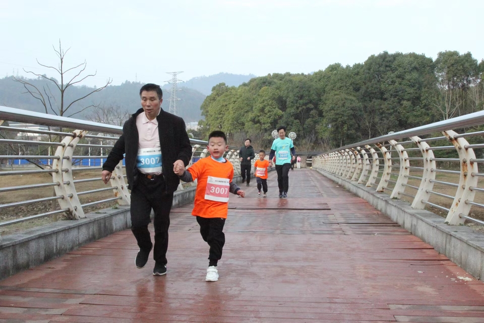 JvTzWmL2QDbNcF99pczyy1fN-XU0va7avd4zD7HcQyCJkjVvvUgd0HotFRNnVWIa