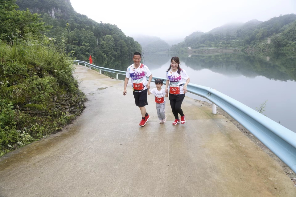 rn-H-TicSaf-jZNCEV9-yJyLCOw-Sv9VVxwyLQiYqtt7Mj9jkD1ReP9mXI46AzGb