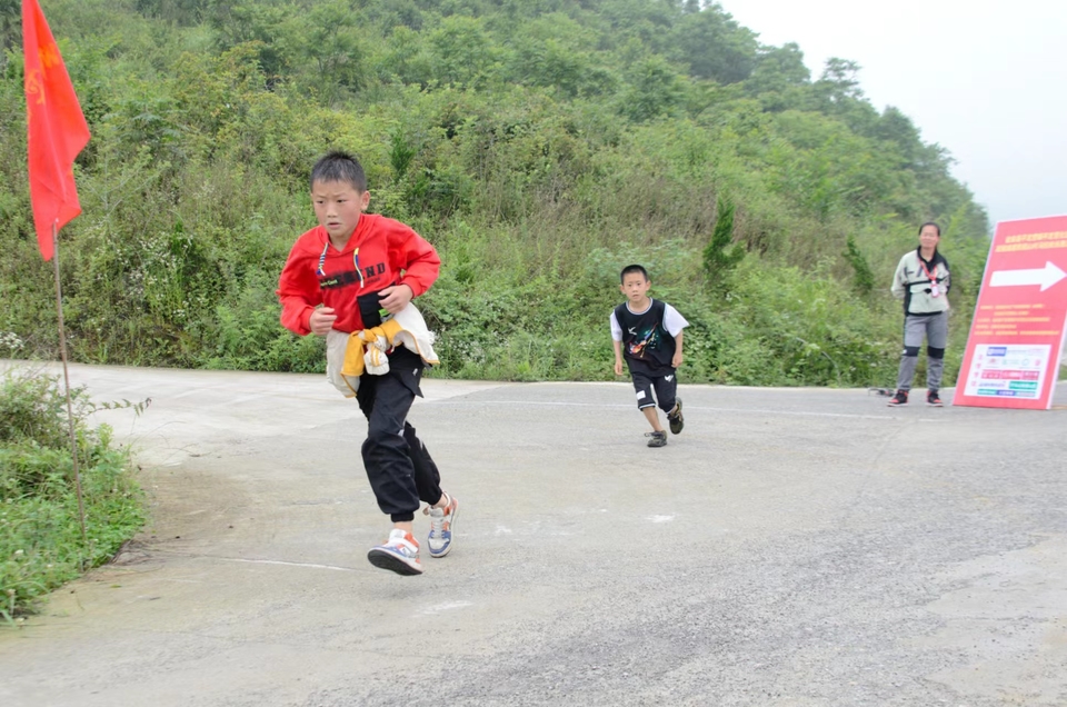 rn-H-TicSaf-jZNCEV9-yN3xVwF2R8vSRz_DpPVUWWBOH9-Vts7lB2Up-AaWrTkz