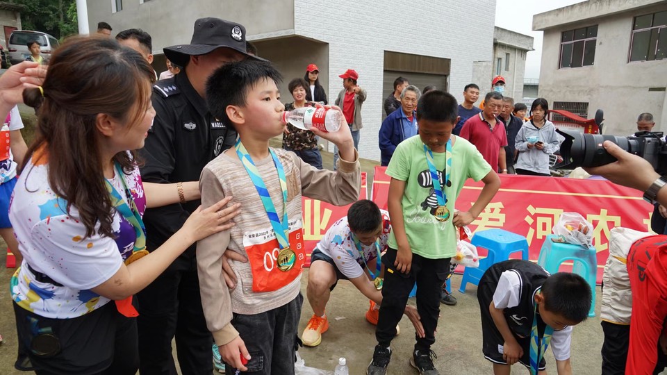 hKc9IvMk7fYVKWmqaAUYyhCiWWWs0m8jMofZYc7TUrvSde7Sk2FMiCkkrLAQkl0-