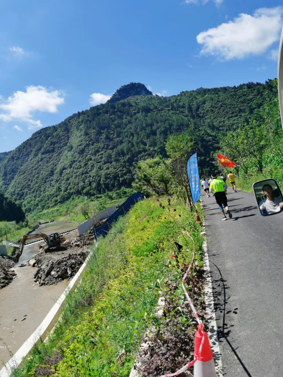 wJr9a2d4sz3cUHBlFZkW-CyBiEfB9g-bEXOUyViqTd54KQXq8zpcVmRdXSRs44uY