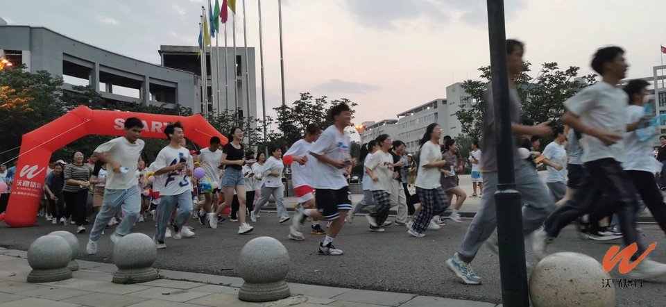 fGKOIvJSVzzKS3HFc_L9xz0LBmhIZ56cFHYhaHWuI_w4Z4sJwZljH5s9PbND9svI