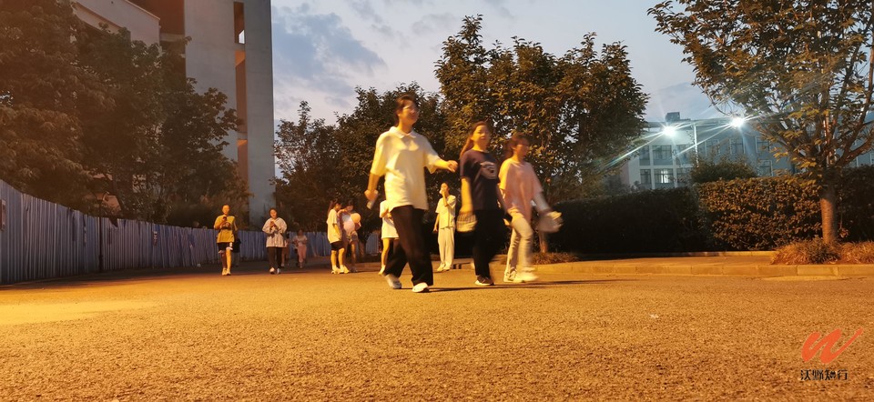 fGKOIvJSVzzKS3HFc_L9xzcj2j1zOOWHROdE2M8YaVLjSUNEZcciqUxaxID9jZFa