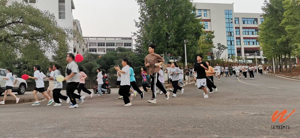 fGKOIvJSVzzKS3HFc_L9x5B9bwgqXo9AzpW0qr1_Mhg3O5nnqMypFWg_SHB4Ka6R