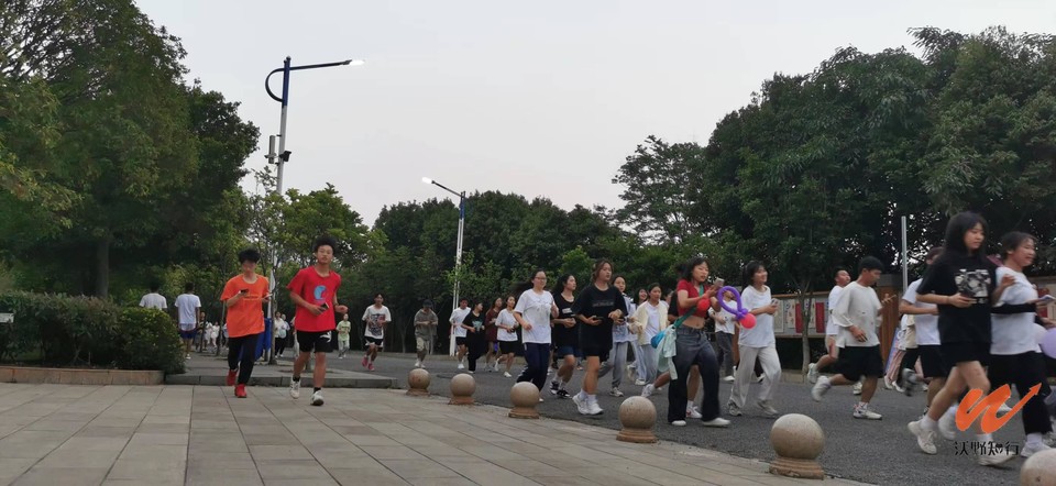 fGKOIvJSVzzKS3HFc_L9xxoPgaY8ACq5xBxJm2KEcIeOOGB6EqFn1FBeJejvikyK