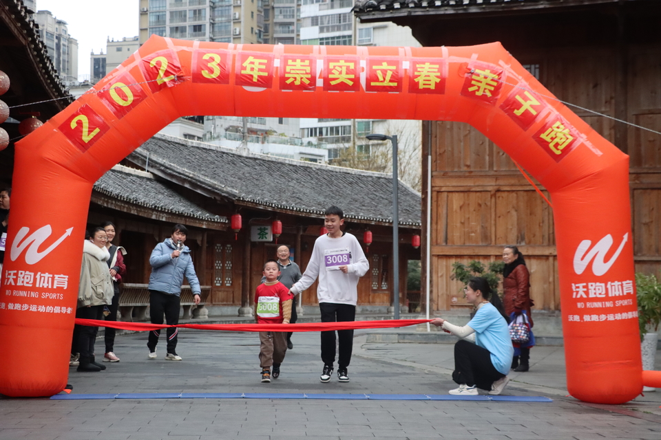 BC2E8467-0980-46BC-A5B3-57BADC2E6938