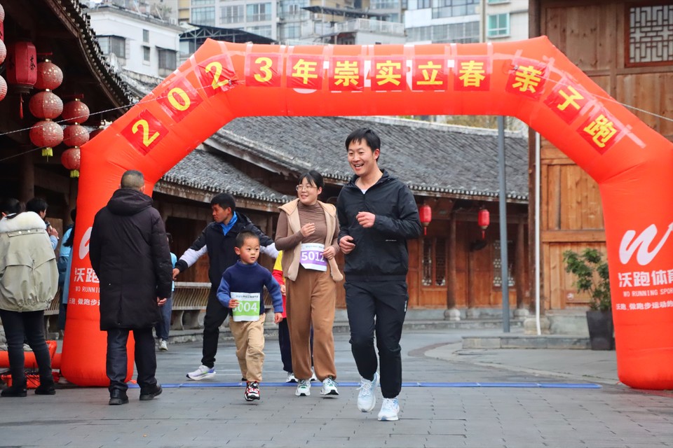 4A9DD0BB-ADFD-4DCE-83AA-B83CE9D543A6