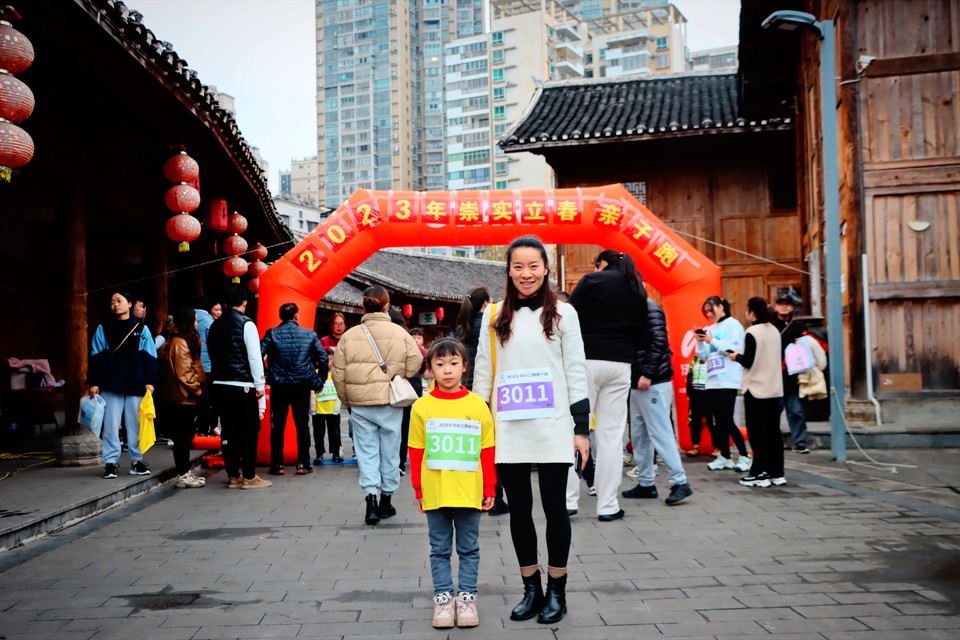 B6B9DD9A-9CCB-4522-A5FF-1561C4F3A83D