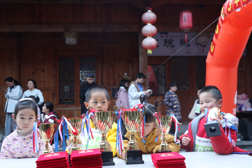 A5E1E7EA-742D-4ACD-9876-9B14ABC7BA3C