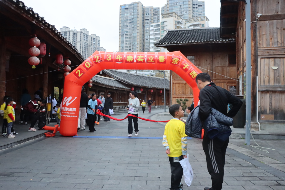 19B1A87F-38A0-461E-A918-E4025142F6CA