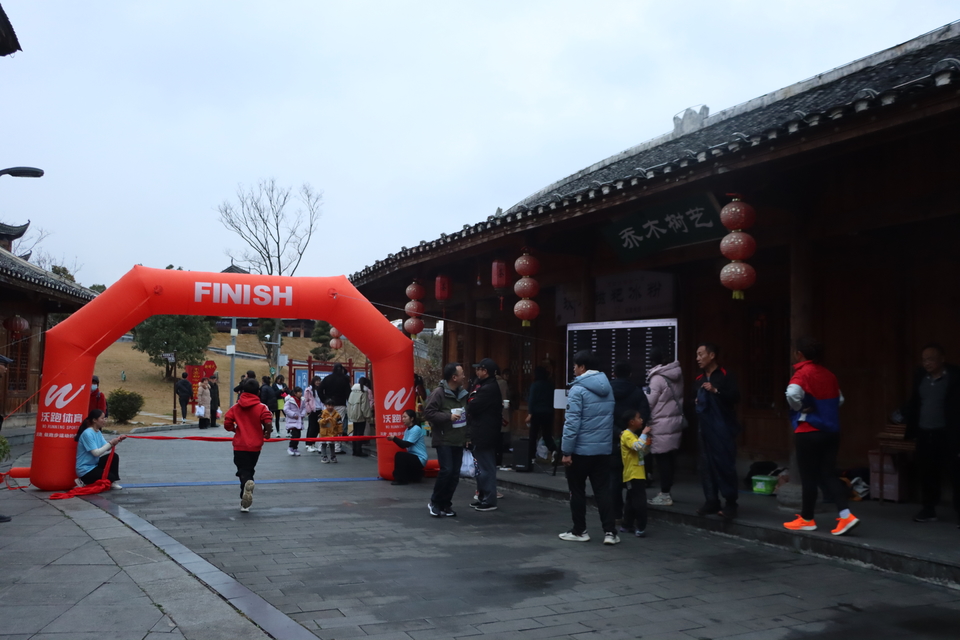 A2F80A71-A0D5-4C4A-87B9-3C4D796ACDD6