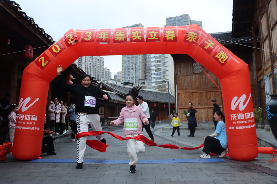 9C01E3CA-996C-4190-9B8D-188BC4641D86