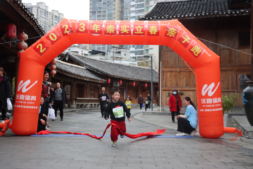 4FB3811A-068A-4EA4-AE36-FDEF6792626C